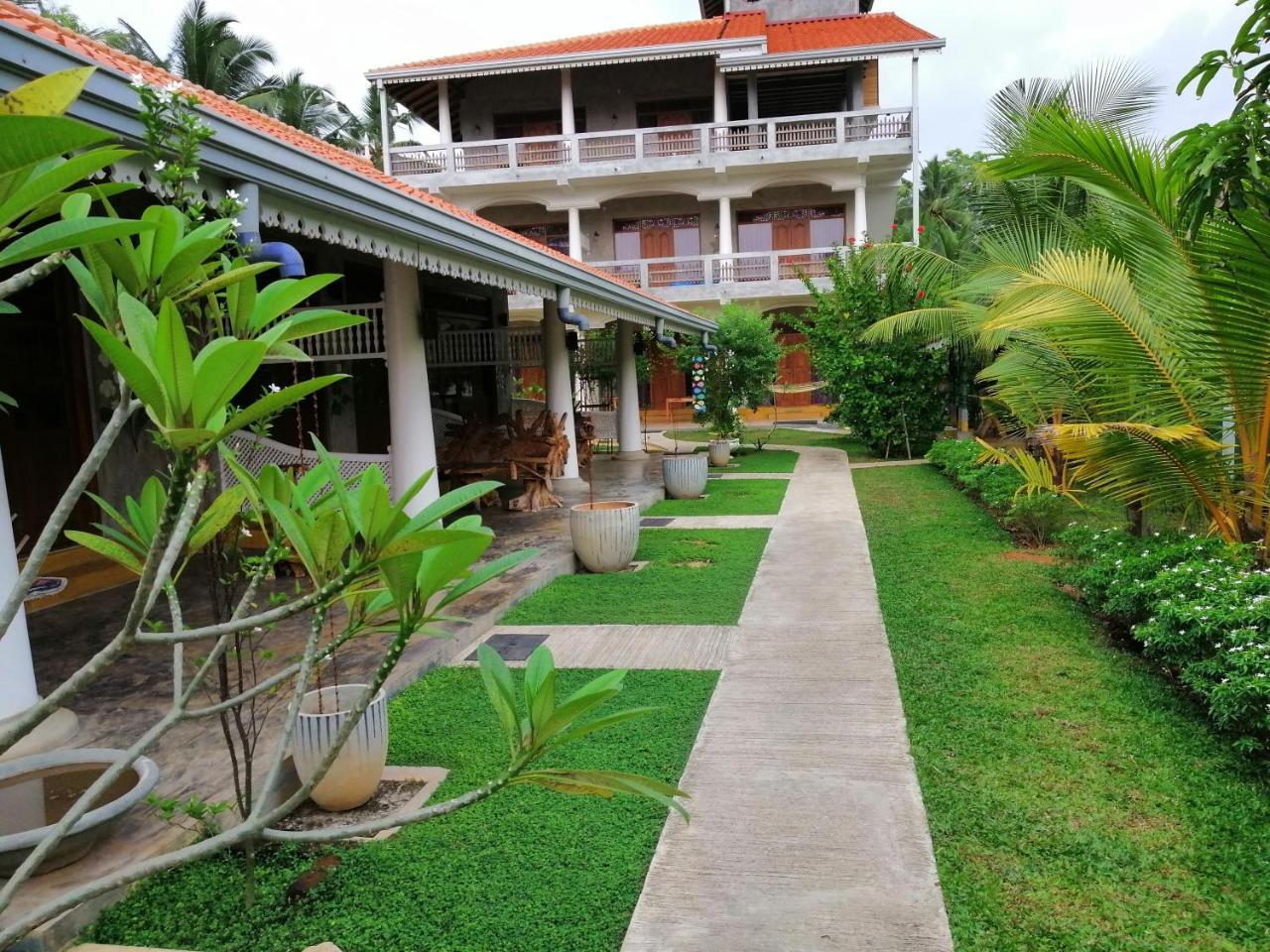 Thambili Cabanas ฮิกคาดูวา ภายนอก รูปภาพ